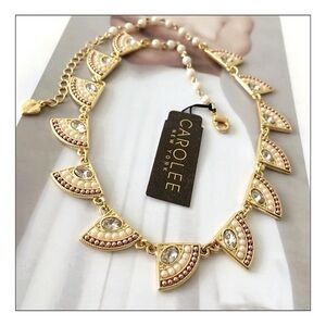 NWT Gold Carolee Casablanca Station Necklace